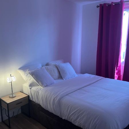 Appartement Spacieux クリシー＝ス＝ボワ エクステリア 写真