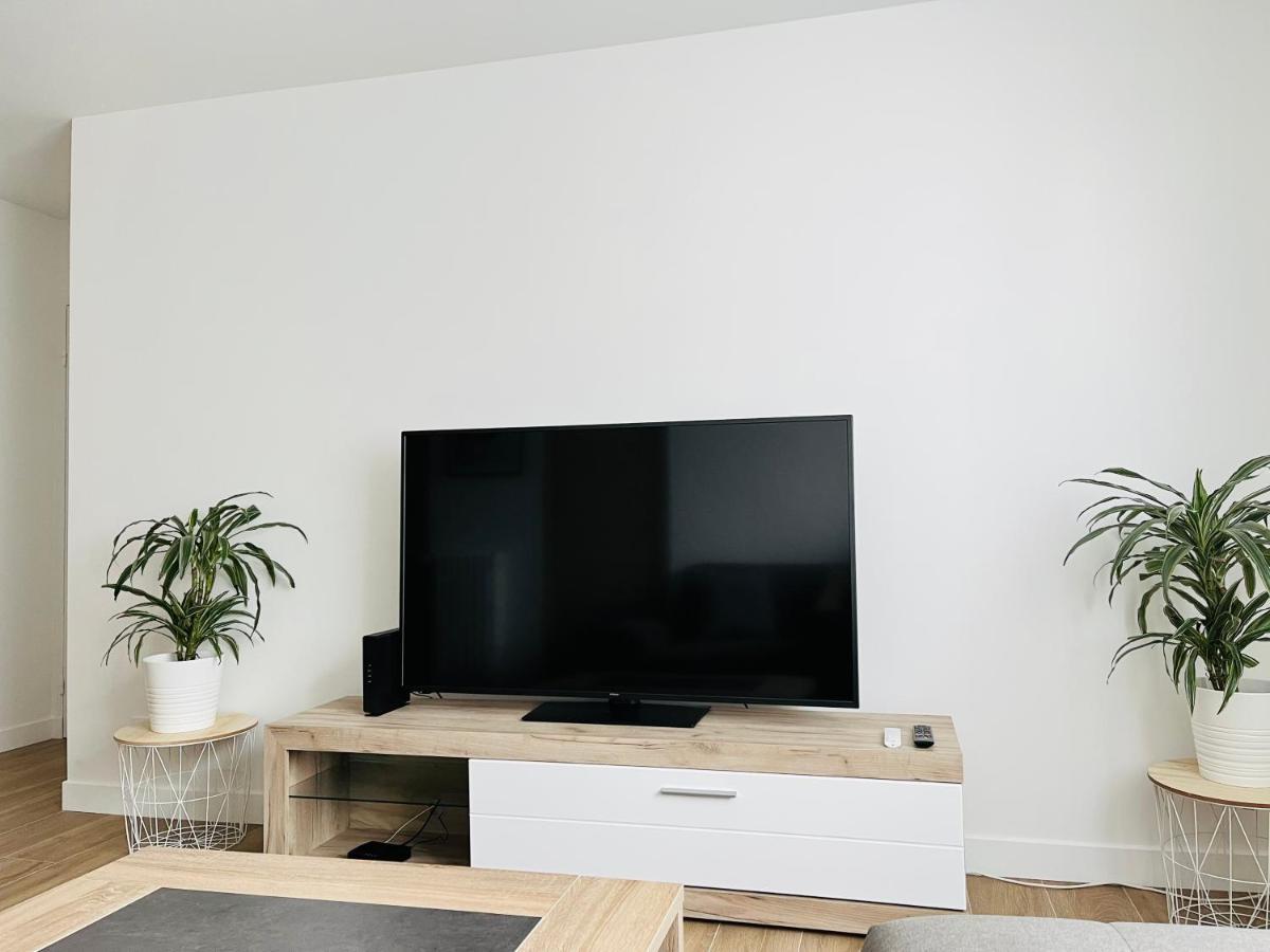 Appartement Spacieux クリシー＝ス＝ボワ エクステリア 写真
