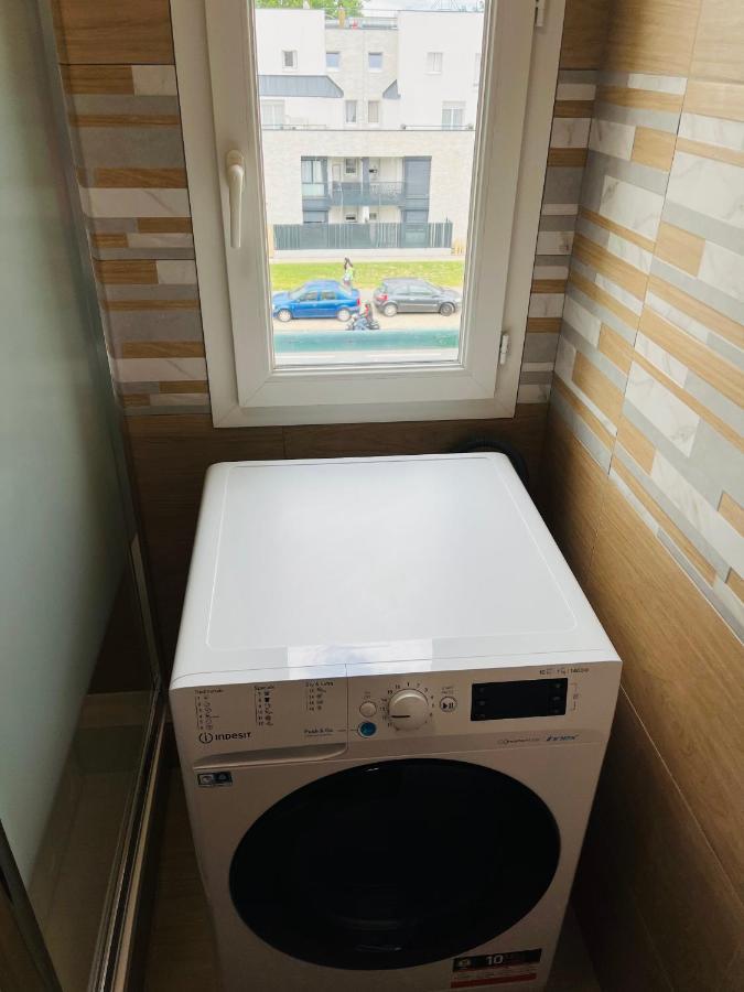 Appartement Spacieux クリシー＝ス＝ボワ エクステリア 写真