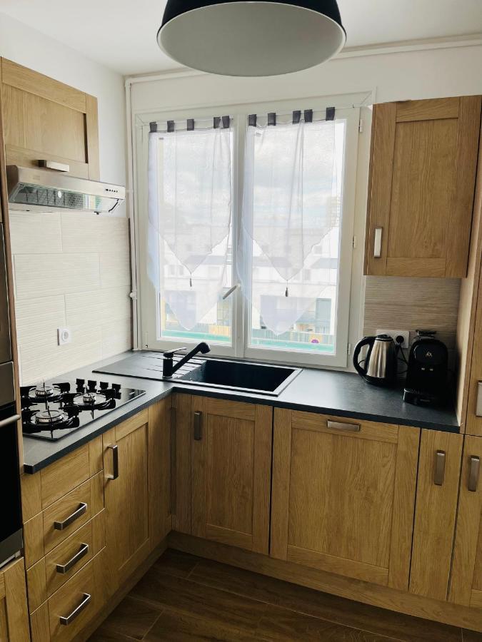Appartement Spacieux クリシー＝ス＝ボワ エクステリア 写真