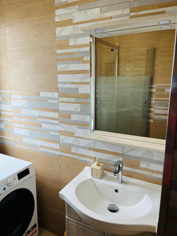 Appartement Spacieux クリシー＝ス＝ボワ エクステリア 写真