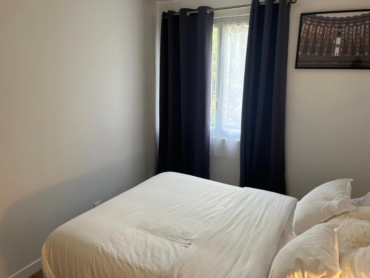 Appartement Spacieux クリシー＝ス＝ボワ エクステリア 写真